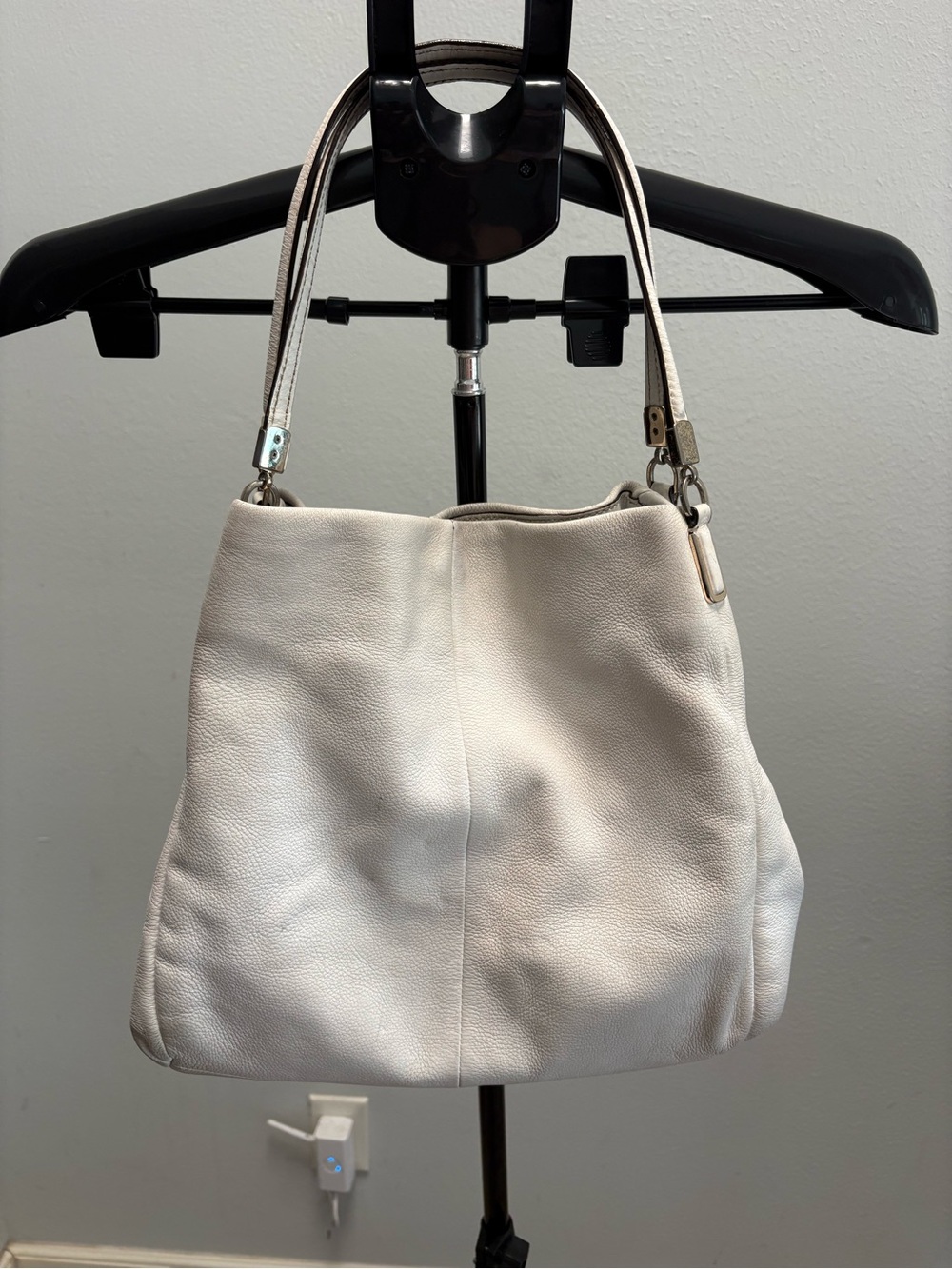 Coach Cream Leather Shoulder Bag in Soft Pebble Grain